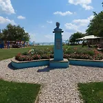 Tulipan Bungalow Camping 3* Gyenesdiás
