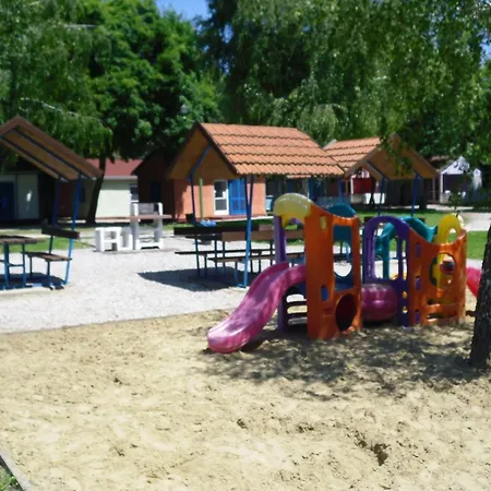 Tulipan Bungalow Camping Holiday park 3*