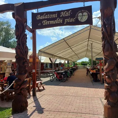 Tulipan Bungalow Camping 3* Gyenesdiás