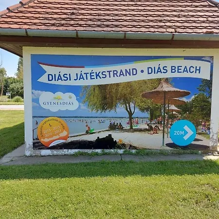 Tulipan Bungalow Camping Gyenesdiás