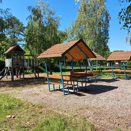 Holiday park Tulipan Bungalow Camping 3*