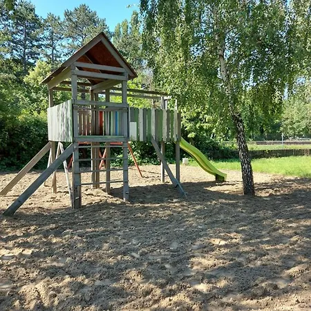 Tulipan Bungalow Camping Feriepark 3*