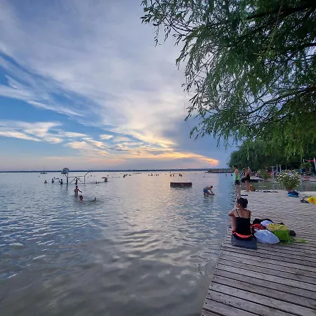 منتزه العطل Tulipan Bungalow Camping