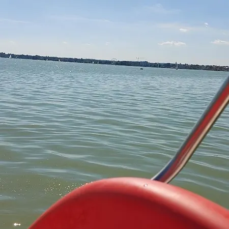 منتزه العطل Tulipan Bungalow Camping Gyenesdiás