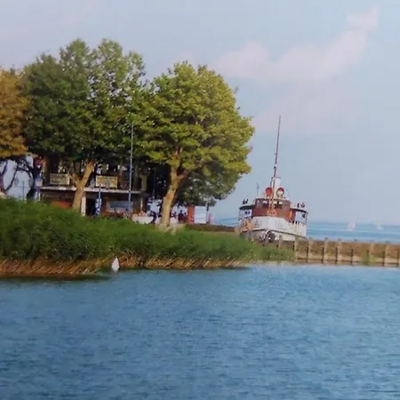 Tulipan Bungalow Camping منتزه العطل 3*