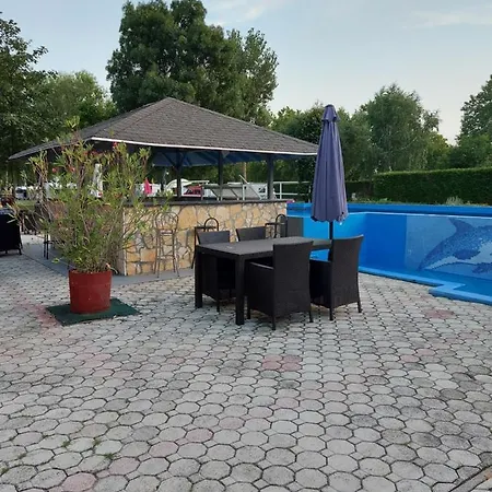 Holiday park Tulipan Bungalow Camping Gyenesdias