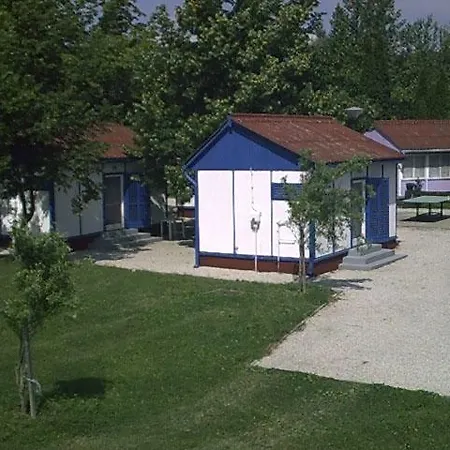 Tulipan Bungalow Camping Gyenesdias