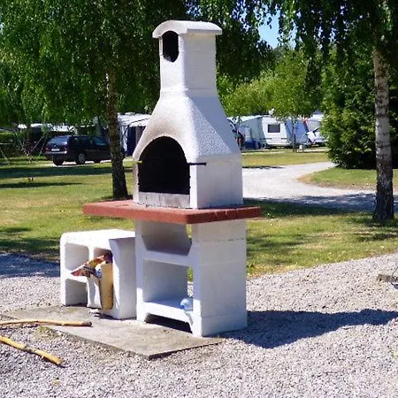 Tulipan Bungalow Camping منتزه العطل 3*