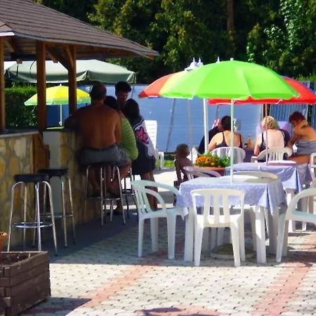 Tulipan Bungalow Camping منتزه العطل