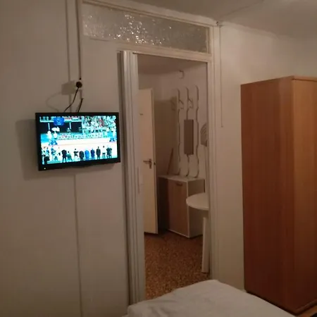 Tulipan Bungalow Camping פארק נופש 3*