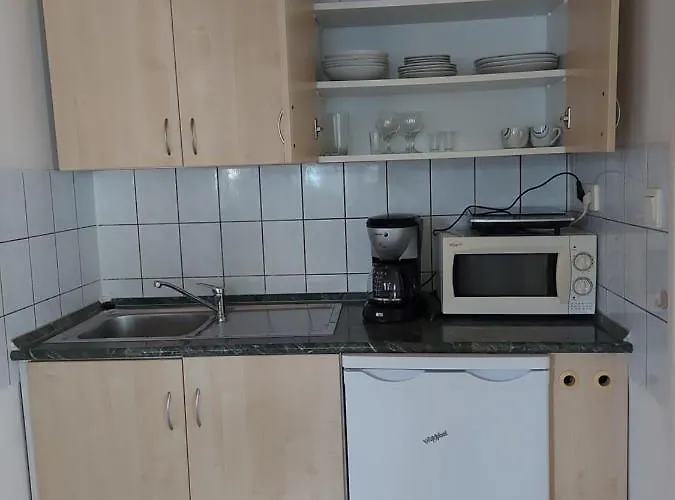 Tulipan Bungalow Camping פארק נופש 3*