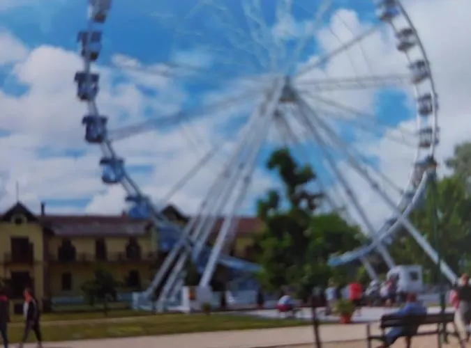 Tulipan Bungalow Camping 3* גיינסדיאס